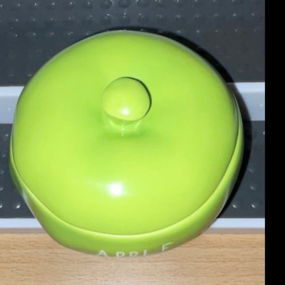 Rae Dunn DW Home & Magenta Apple Cider Figural Apple Candle Canister - Picture 10 of 11